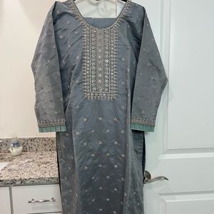Salwar kameez